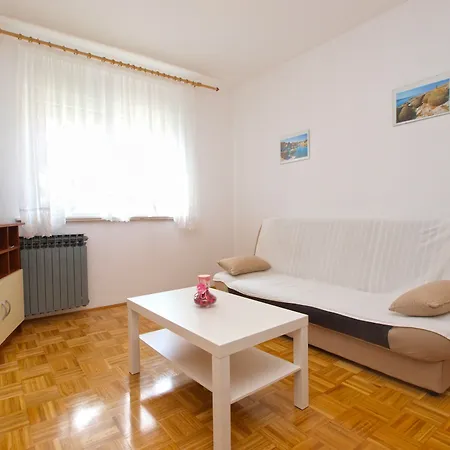 Ana 405 Apartment Medulin